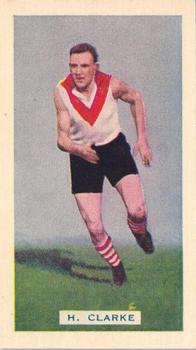 1935 Hoadley's League Footballers #17 Harry Clarke Front